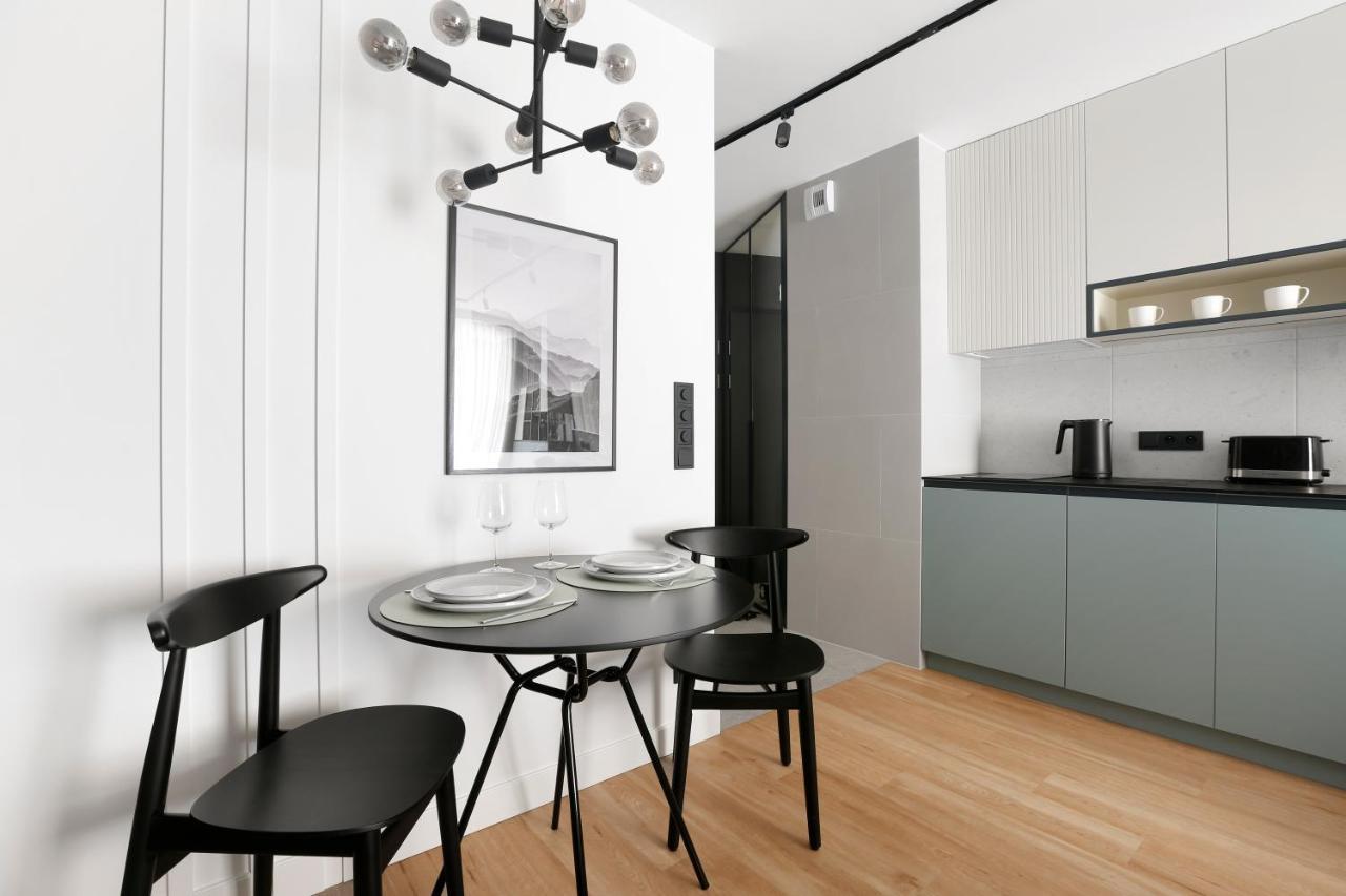 Deluxe Studio Cracow Arianska By Noclegi Renters คราคูฟ ภายนอก รูปภาพ