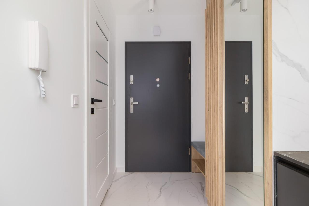 Deluxe Studio Cracow Arianska By Noclegi Renters คราคูฟ ภายนอก รูปภาพ