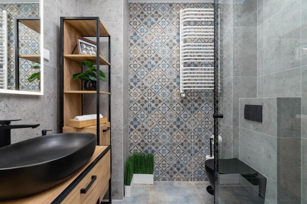 Deluxe Studio Cracow Arianska By Noclegi Renters คราคูฟ ภายนอก รูปภาพ