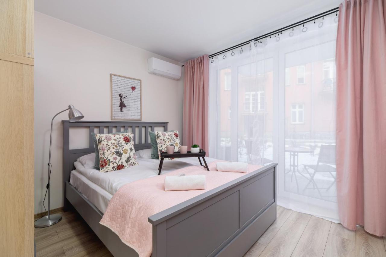 Deluxe Studio Cracow Arianska By Noclegi Renters คราคูฟ ภายนอก รูปภาพ