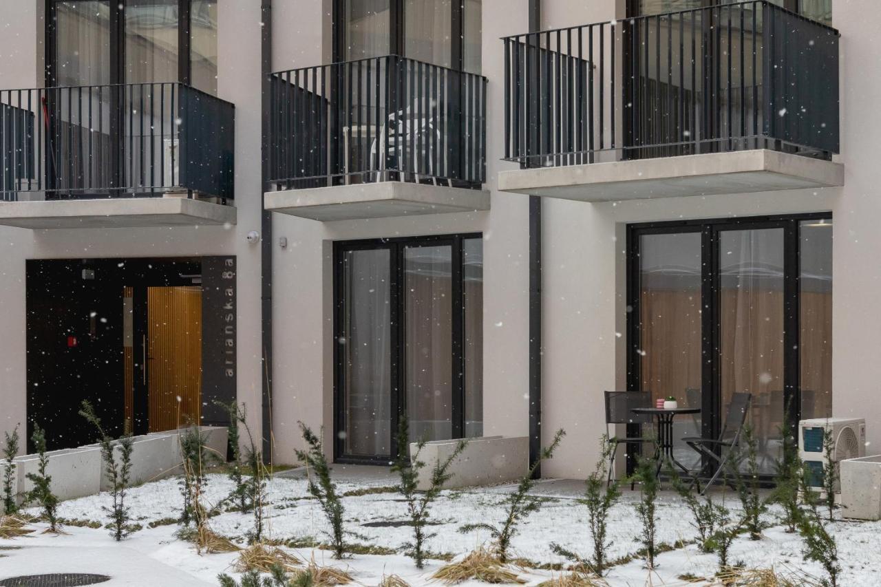 Deluxe Studio Cracow Arianska By Noclegi Renters คราคูฟ ภายนอก รูปภาพ